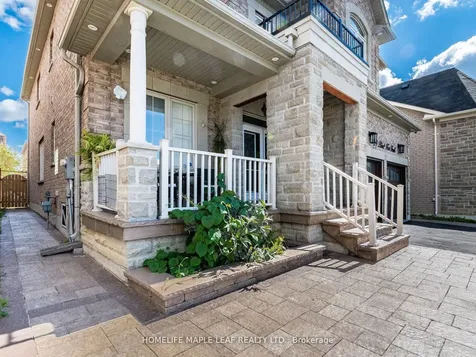 39 Birch Tree Trail Brampton ON L6P 3W1