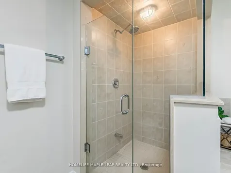 39 Birch Tree Trail Brampton ON L6P 3W1