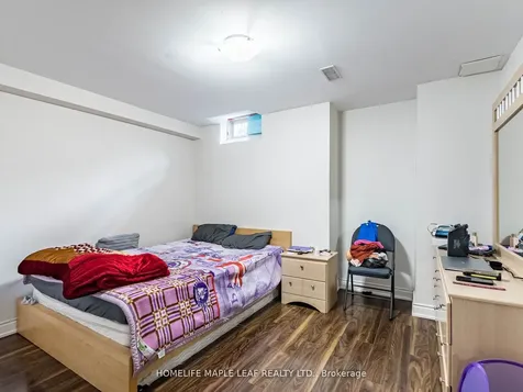 39 Birch Tree Trail Brampton ON L6P 3W1