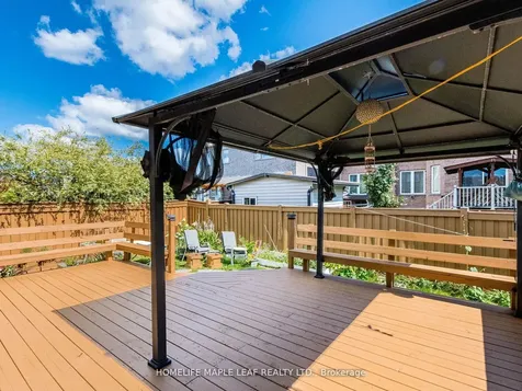 39 Birch Tree Trail Brampton ON L6P 3W1