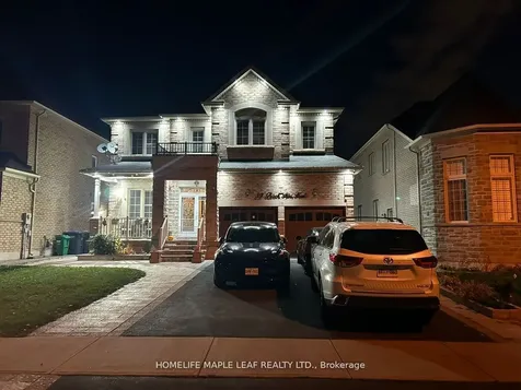 39 Birch Tree Trail Brampton ON L6P 3W1