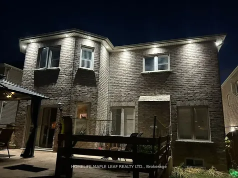 39 Birch Tree Trail Brampton ON L6P 3W1