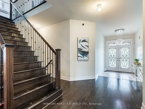 39 Birch Tree Trail Brampton ON L6P 3W1