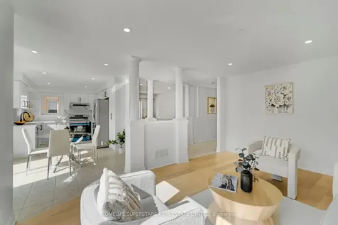 10 Orchid Drive Brampton ON L7A 1M4