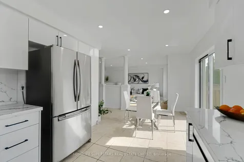 10 Orchid Drive Brampton ON L7A 1M4