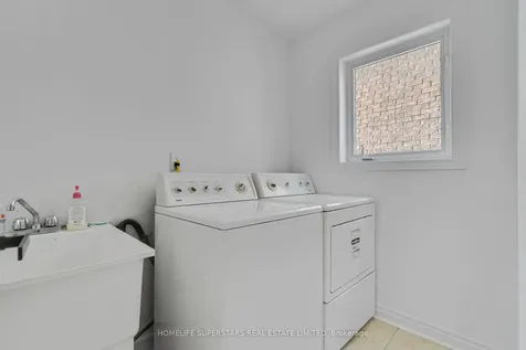 10 Orchid Drive Brampton ON L7A 1M4