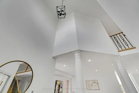 10 Orchid Drive Brampton ON L7A 1M4