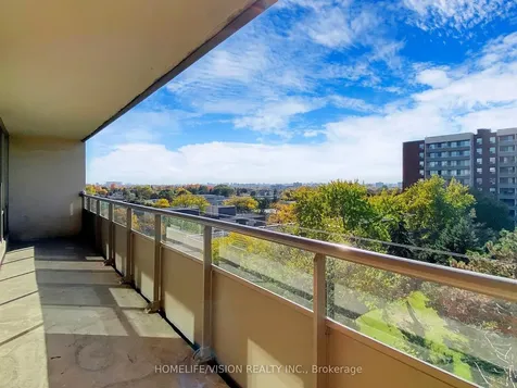 9 Four Winds Drive Toronto ON M3J 2S8