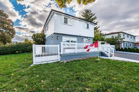 3 Flamingo Crescent Brampton ON L6T 2G4