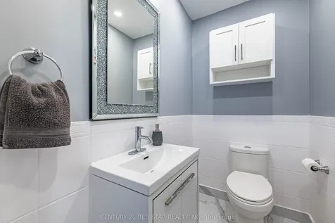 3 Flamingo Crescent Brampton ON L6T 2G4