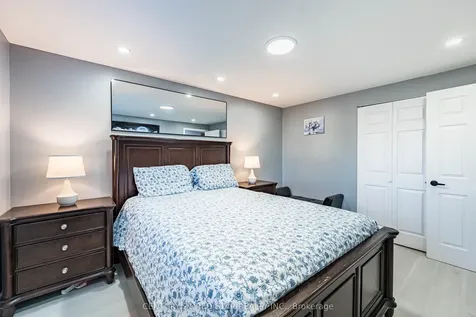 3 Flamingo Crescent Brampton ON L6T 2G4