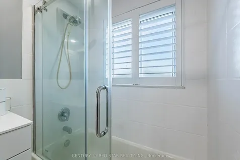 3 Flamingo Crescent Brampton ON L6T 2G4