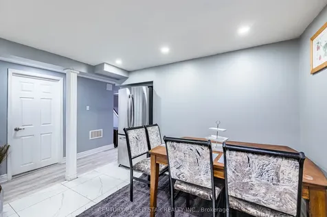 3 Flamingo Crescent Brampton ON L6T 2G4