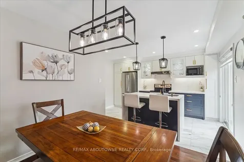 248 Albright Road Brampton ON L6X 5E7