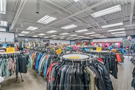 116-120 Speers Road Oakville ON L6K 2E7