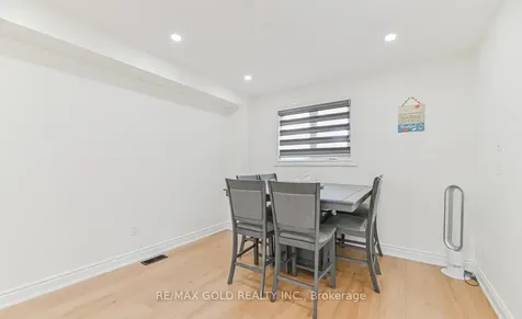 81 Drake Boulevard Brampton ON L6T 3L2