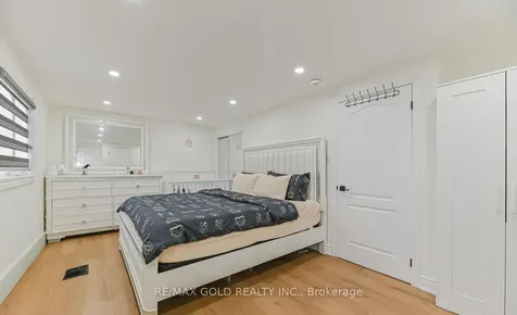 81 Drake Boulevard Brampton ON L6T 3L2