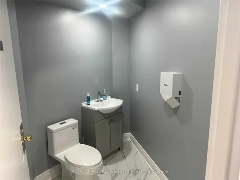 355 Rexdale Boulevard Toronto ON M9W 1R9