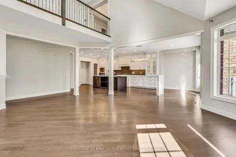 5 Classic Drive Brampton ON L6Y 5G9