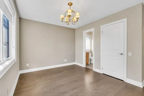 5 Classic Drive Brampton ON L6Y 5G9