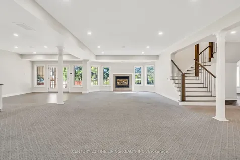 5 Classic Drive Brampton ON L6Y 5G9