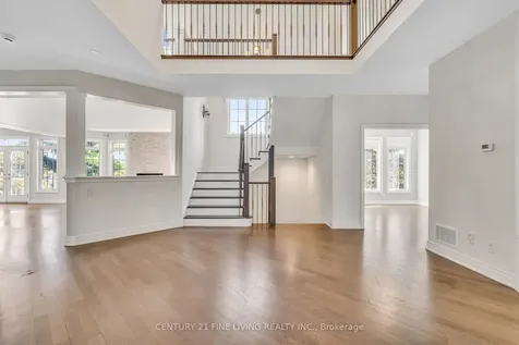 5 Classic Drive Brampton ON L6Y 5G9