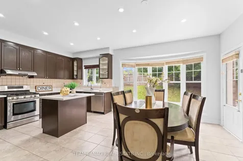 38 Stephanie Avenue Brampton ON L6Y 0R8