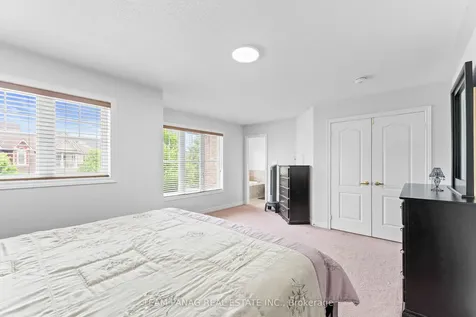 38 Stephanie Avenue Brampton ON L6Y 0R8