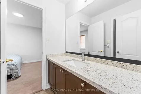 38 Stephanie Avenue Brampton ON L6Y 0R8