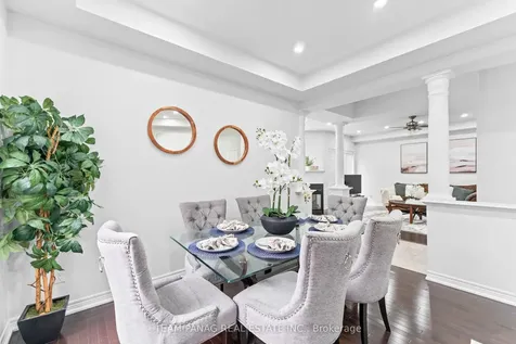 38 Stephanie Avenue Brampton ON L6Y 0R8