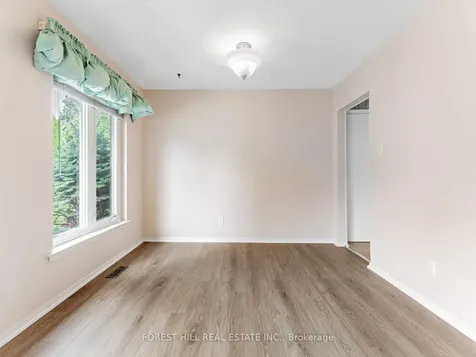 19 Drayton Crescent Brampton ON L6T 3G6