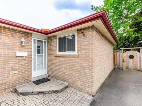 19 Drayton Crescent Brampton ON L6T 3G6