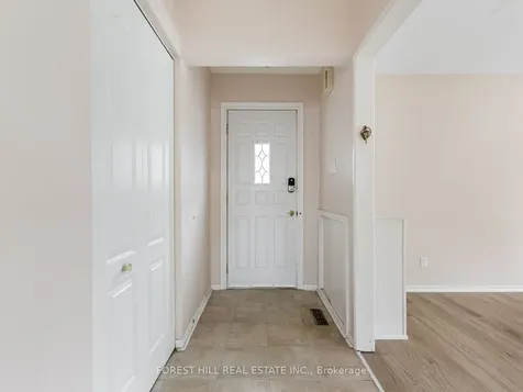 19 Drayton Crescent Brampton ON L6T 3G6