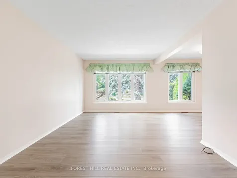 19 Drayton Crescent Brampton ON L6T 3G6