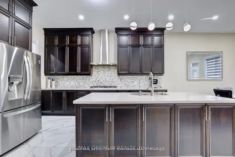 5 Walkercleave Drive Brampton ON L6X 5R4