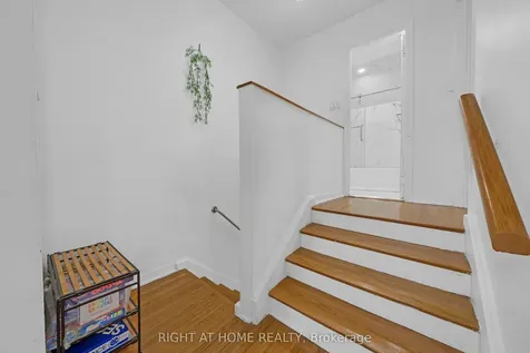 2901 Jane Street Toronto ON M3N 2J8