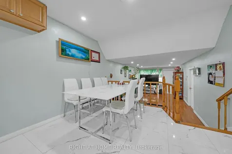 2901 Jane Street Toronto ON M3N 2J8