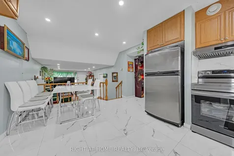 2901 Jane Street Toronto ON M3N 2J8
