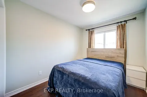2280 Baronwood Drive Oakville ON L6M 4Z5