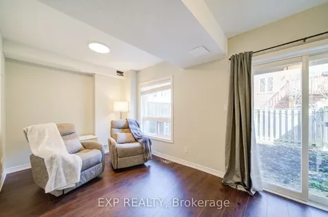 2280 Baronwood Drive Oakville ON L6M 4Z5