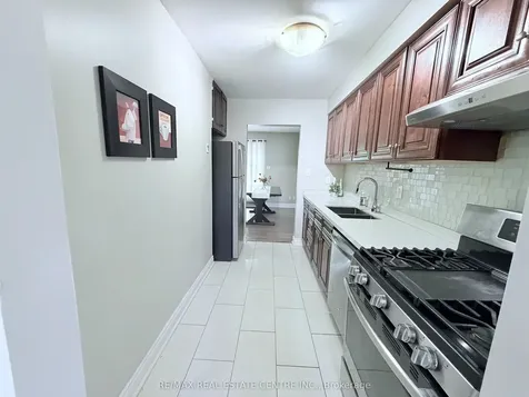 2755 Windwood Drive Mississauga ON L5N 2C8
