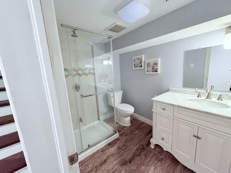 2755 Windwood Drive Mississauga ON L5N 2C8
