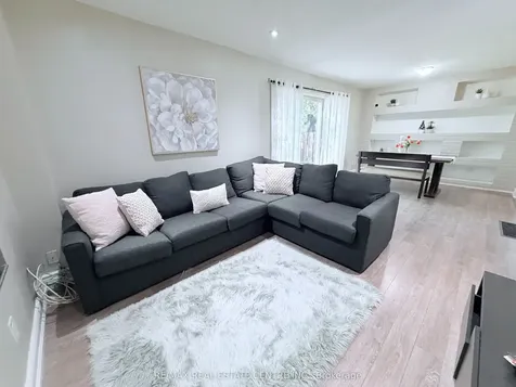 2755 Windwood Drive Mississauga ON L5N 2C8