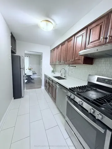 2755 Windwood Drive Mississauga ON L5N 2C8
