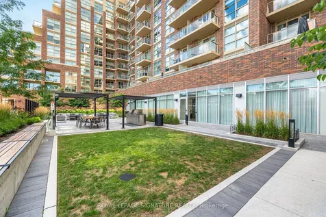 1787 St Clair Avenue W Toronto ON M6N 0B7