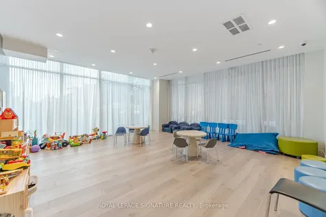 1787 St Clair Avenue W Toronto ON M6N 0B7