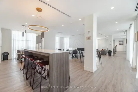 1787 St Clair Avenue W Toronto ON M6N 0B7