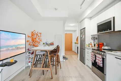 1787 St Clair Avenue W Toronto ON M6N 0B7