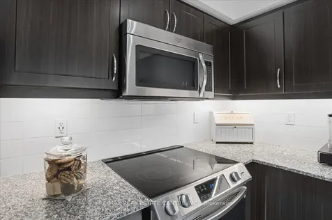 132 Widdicombe Hill Boulevard Toronto ON M9R 0A9
