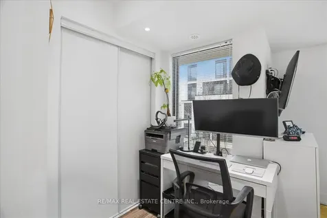 132 Widdicombe Hill Boulevard Toronto ON M9R 0A9